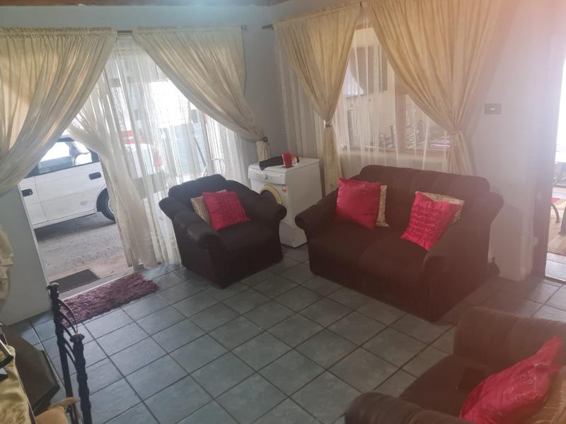 3 Bedroom Property for Sale in Mitchells Plain Central Western Cape